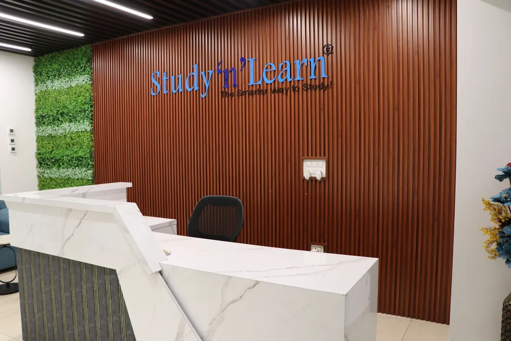 SNL reception desk at the Development Center, B.N Corporate Park, Noida Sector 135
